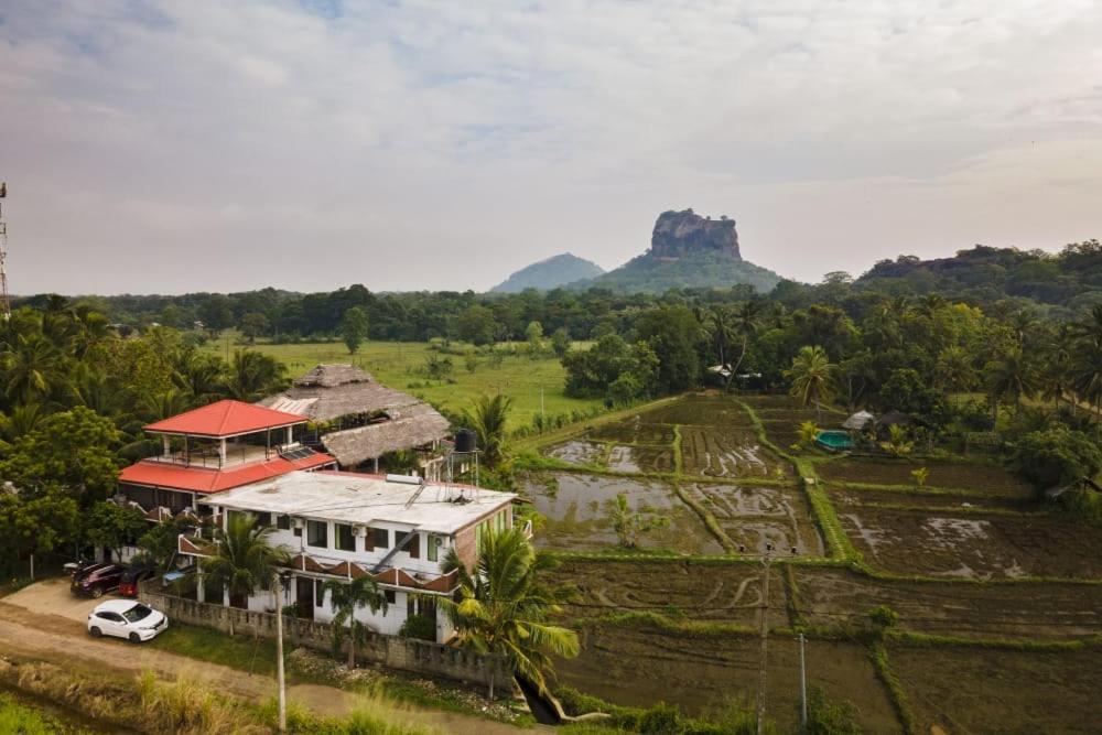 Nelu Villa Sigiriya Eksteriør bilde